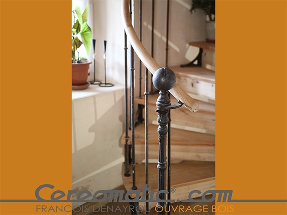 01 esc palier 1 0015 arriere plan copie 3